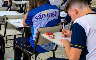 Simulados do São José preparam os estudantes para o futuro!