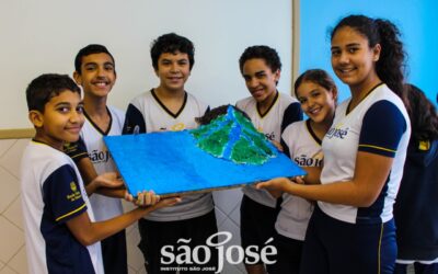 Estudantes constroem e analisam bacias hidrográficas em sala de aula!