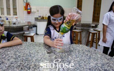 🧪👨🏻‍🔬Os “cientistas” do São José realizaram grandes aprendizados no laboratório!