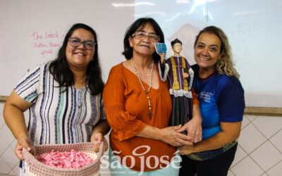 Instituto São José apresenta imagem do Servo de Deus Monsenhor Domingos ao celebrar os 131 anos da Congregação das Irmãs Auxiliares de Nossa Senhora da Piedade